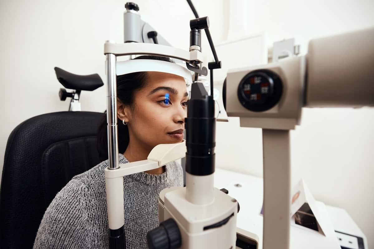 what-does-an-optometrist-look-for-during-your-eye-exam-access-eye